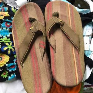 Flip flops by Sanük